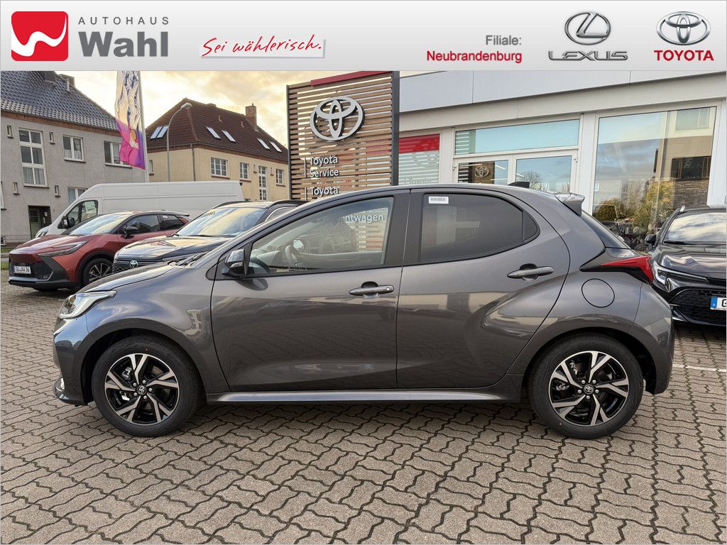 Toyota Yaris 1.5 Hybrid Teamplayer imagem 3