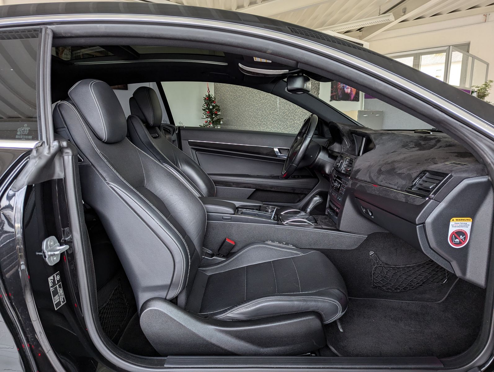 MERCEDES-BENZ E 350 CGI Ava. Memory Leder Navi Pano Sport-Fahr - Image 15