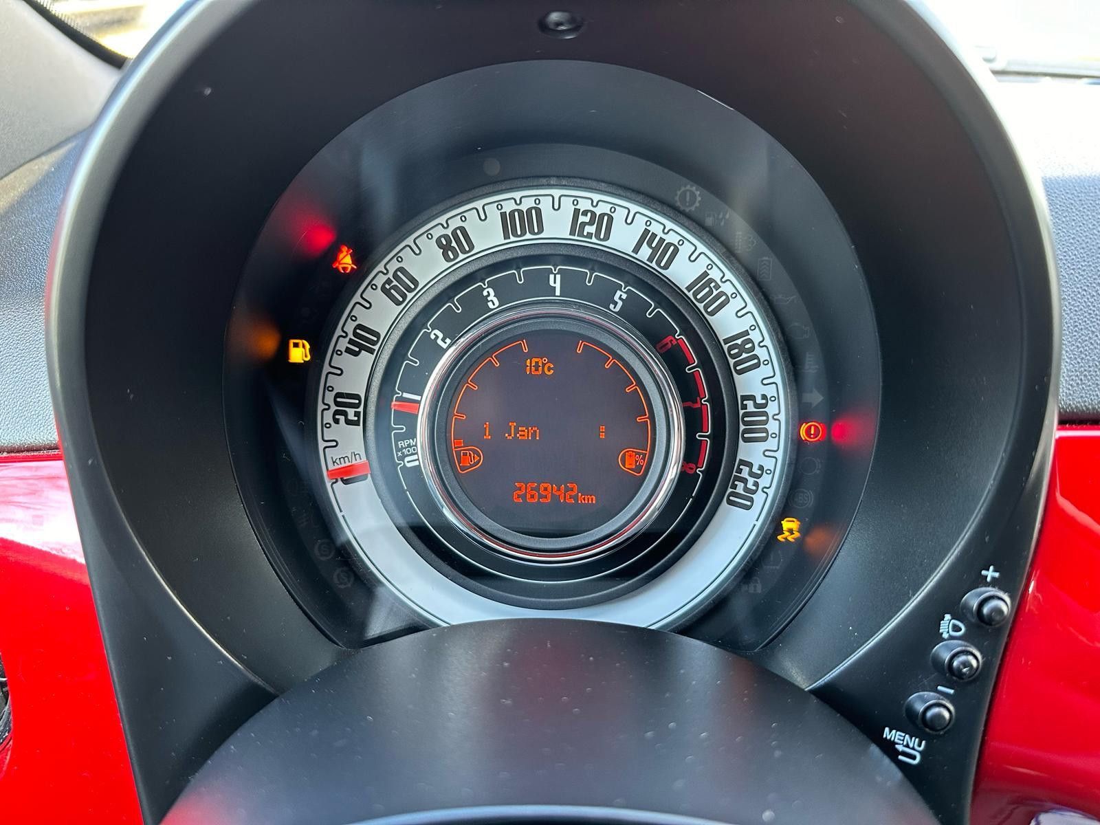 Fahrzeugabbildung Fiat 500 1.0 Hybrid Lounge