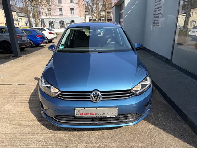 Fahrzeugabbildung Volkswagen Golf Sportsvan VII Highline Autom.+AHK+Navi+PDC