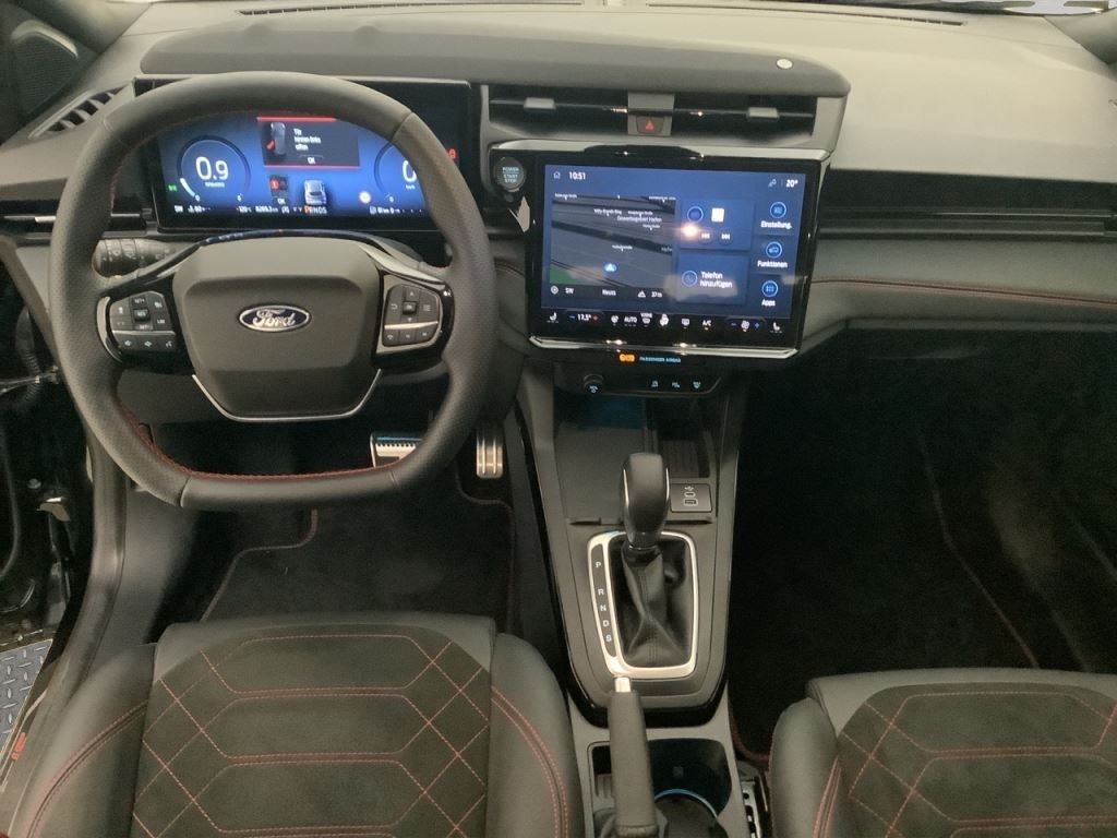 Fahrzeugabbildung Ford Puma ST-Line X AHK Navi B&O LED WinterPaket