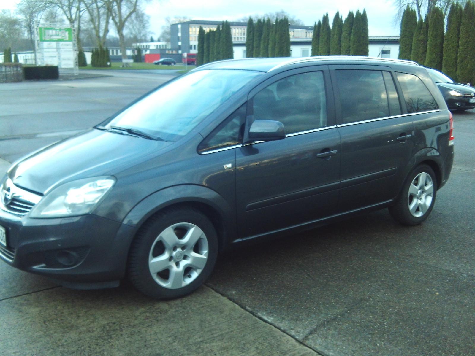 Opel Zafira B Family Plus, 7-Sitzer