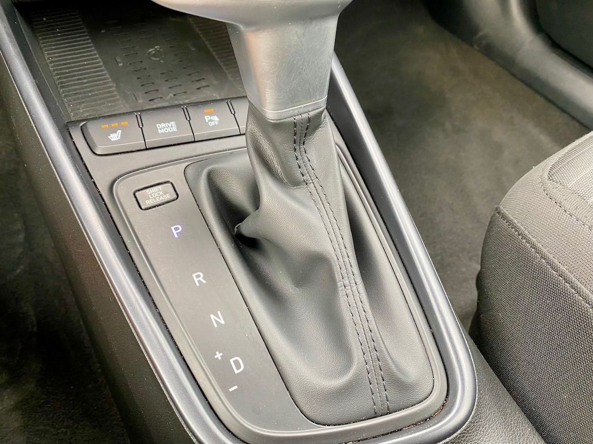 Fahrzeugabbildung Hyundai i20 1.0 KLIMA ALLWETTER ALU SHZ CARPLAY GRA