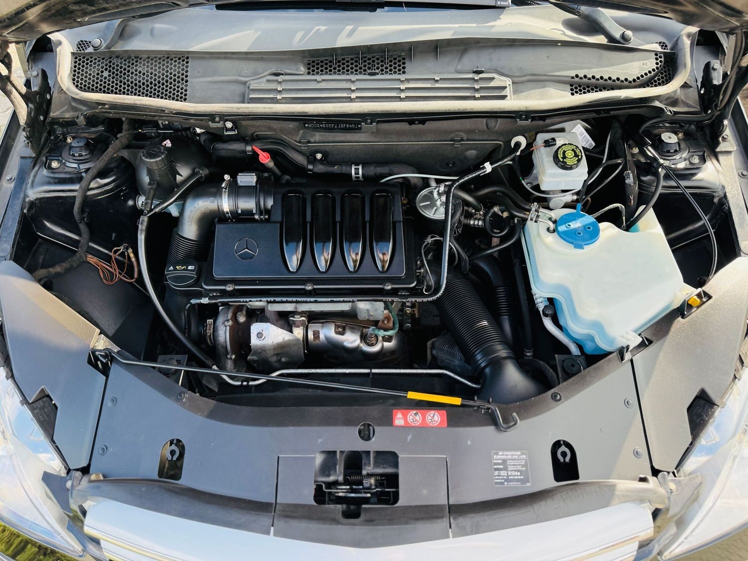Fahrzeugabbildung Mercedes-Benz B 180 CDI Navi, PTS, AHK abn., Sitzheizung, Chro