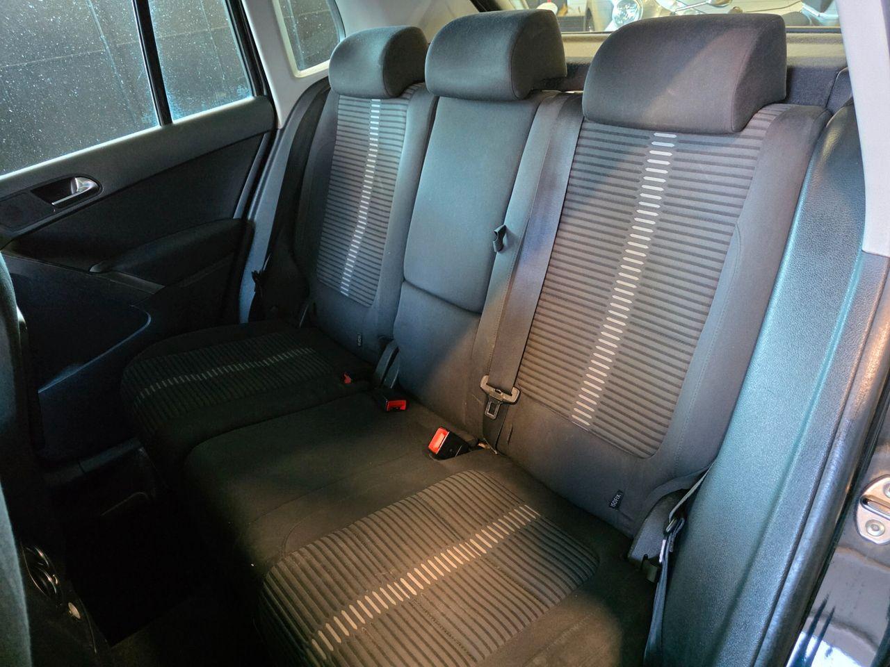 Volkswagen Tiguan 2009 — photo 8