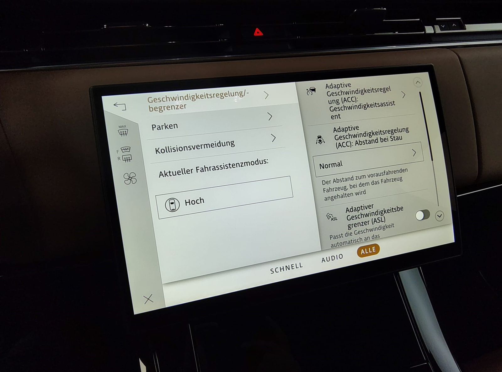 LAND ROVER Range Rover Sport  D250 Dynamic SE Black Pano – Bild 27