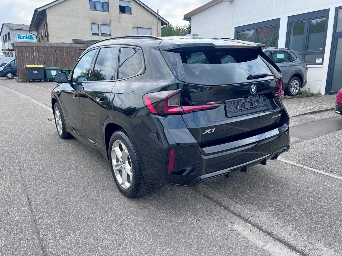 BMW X1 sDrive 20i M-Sport AHK ACC PANO H K eHECK RFK foto 5