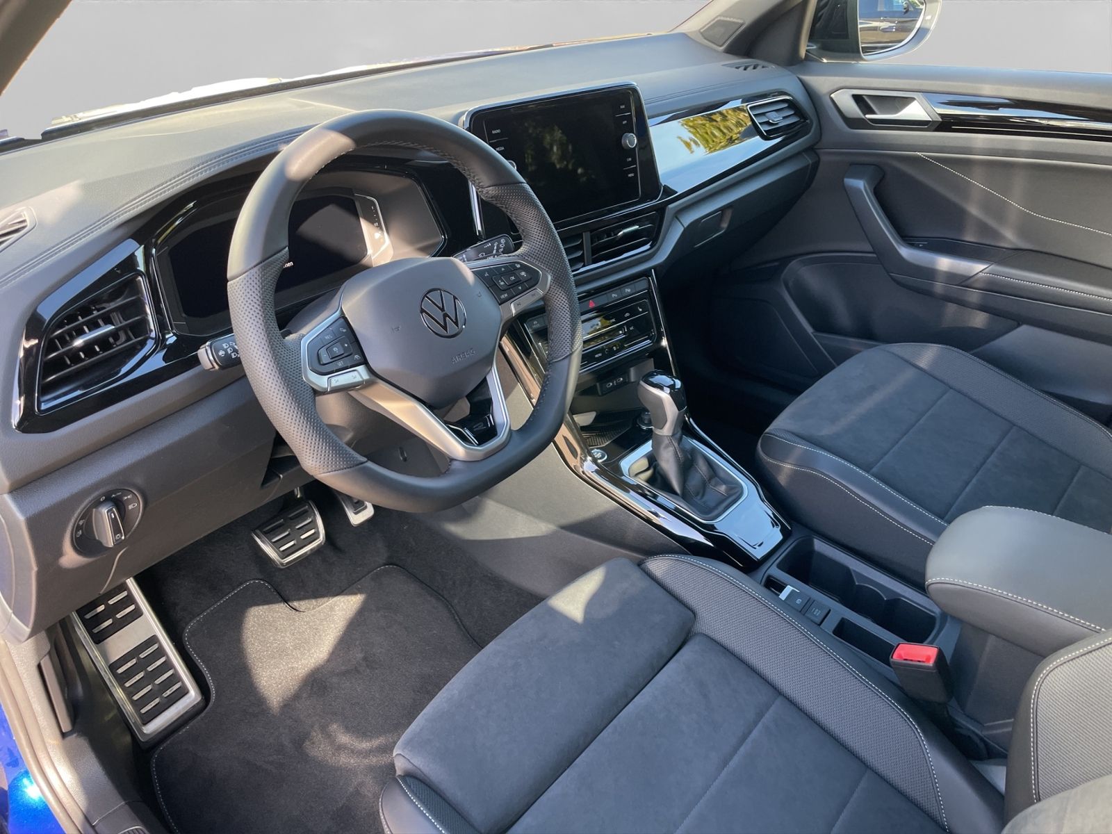 Volkswagen T-Roc - Bild 9
