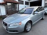 Volvo V70 2,4L D Kombi Momentum - LEDER AHK NAVI PDC - gebrauchte Volvo V70 aus dem Jahr 2009