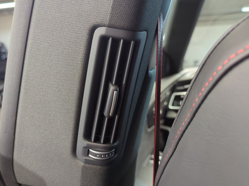 Audi RSQ8 - Bild 22