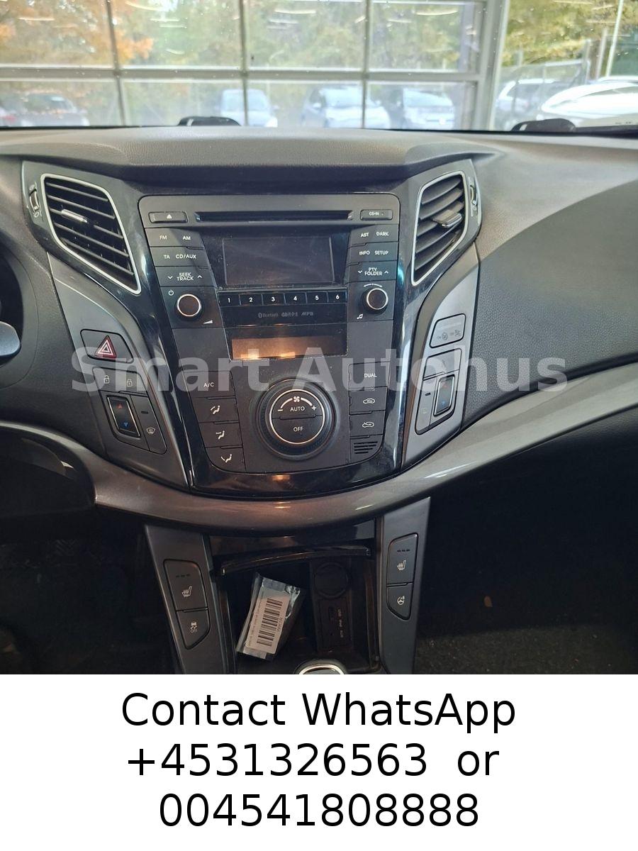 Hyundai i40 2014 — photo 11
