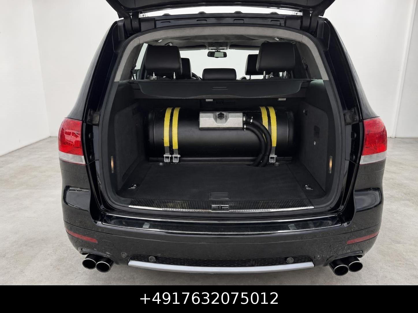 Volkswagen Touareg 2005 — photo 18