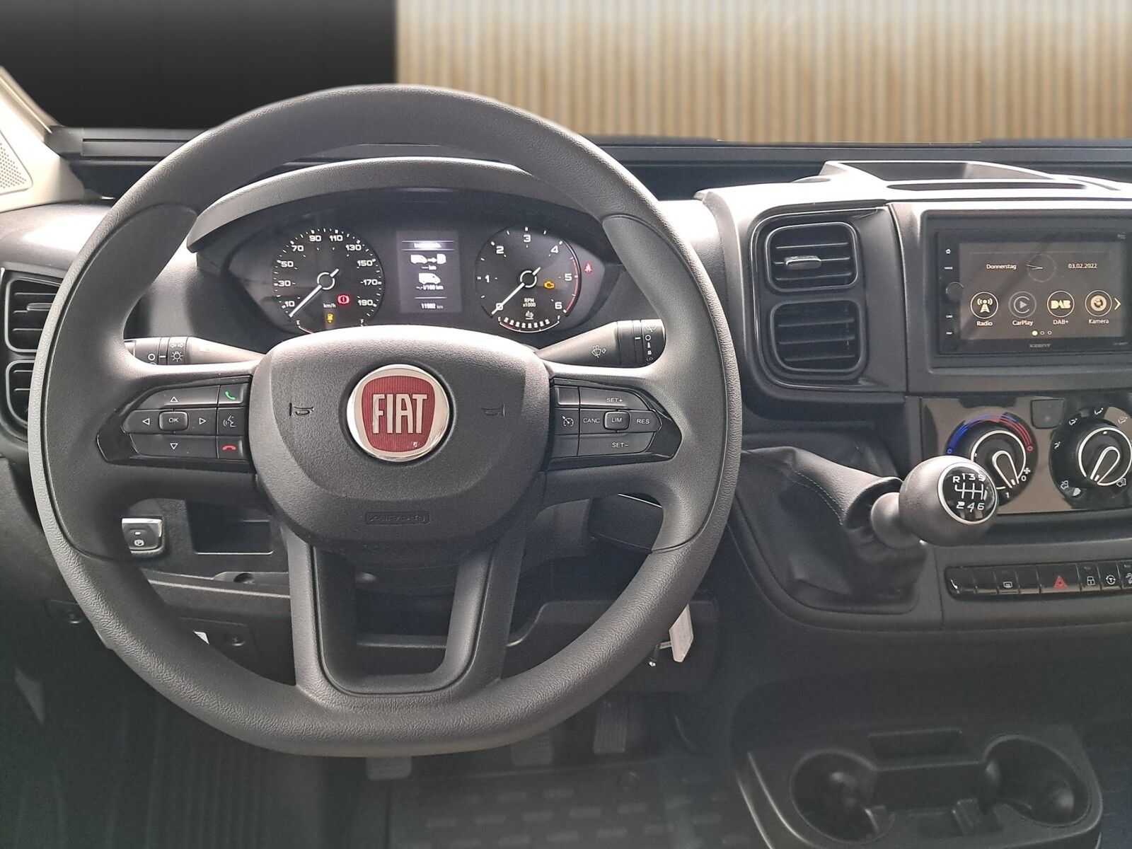 Fahrzeugabbildung Eura Mobil Activa One AO 690 HB Travel-Paket/Mark./Lithium.