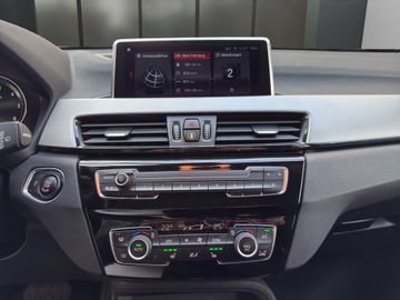 BMW X1 - 11