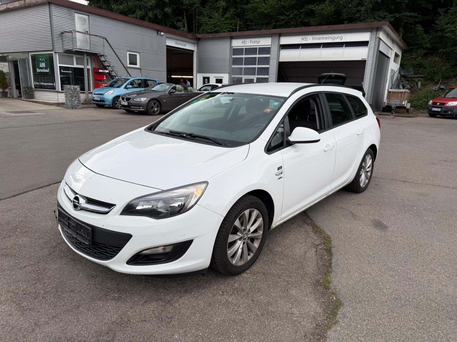 Opel Astra J Sports Tourer Active