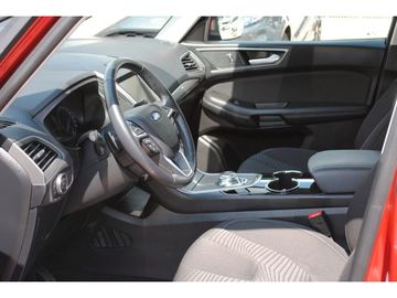 Fahrzeugabbildung Ford S-Max 2,0 L +AHK+AUTOMATIK+KAMERA+7-SITZER+NAVI+