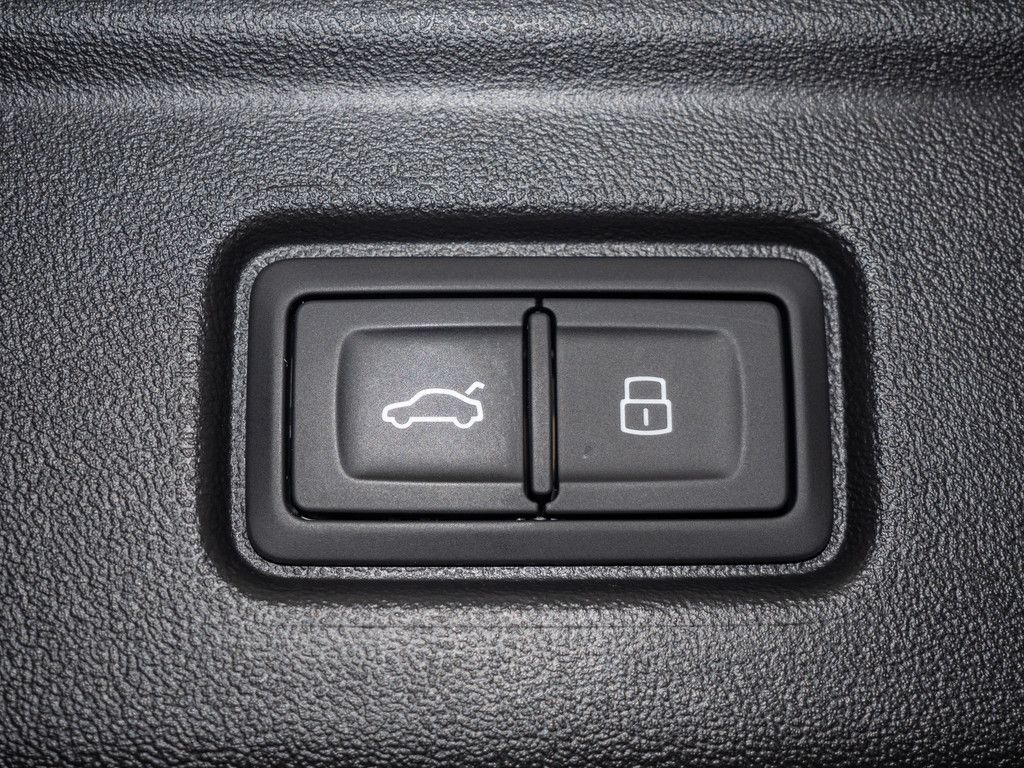 Audi S6 - Bild 23