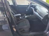 Volkswagen Golf VIII 2.0 TDI DSG Active Navi AHK Rückfahrka - Volkswagen Golf: R TDI
