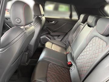 2026 AUDI SQ2 — миниатюра 11