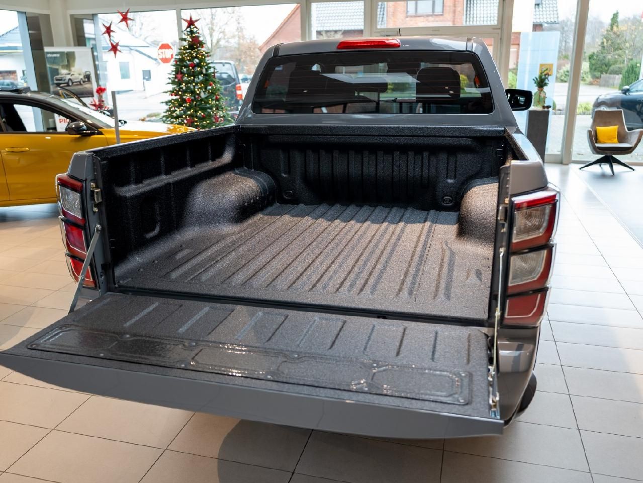 Fahrzeugabbildung Isuzu D-Max Double Cab 4WD V-CROSS