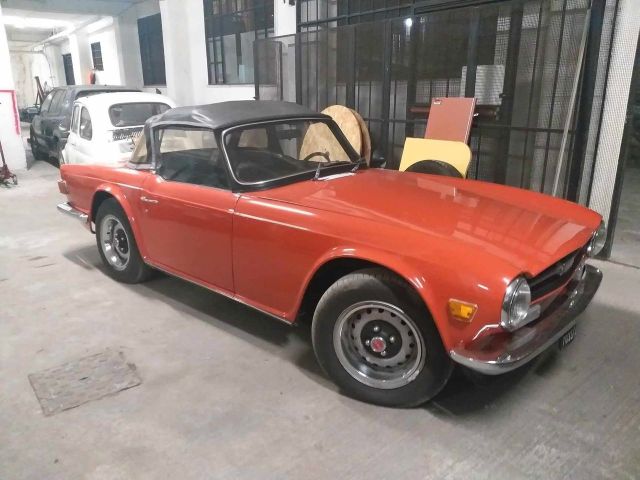 Autres Triumph TR6 iniezione overdrive