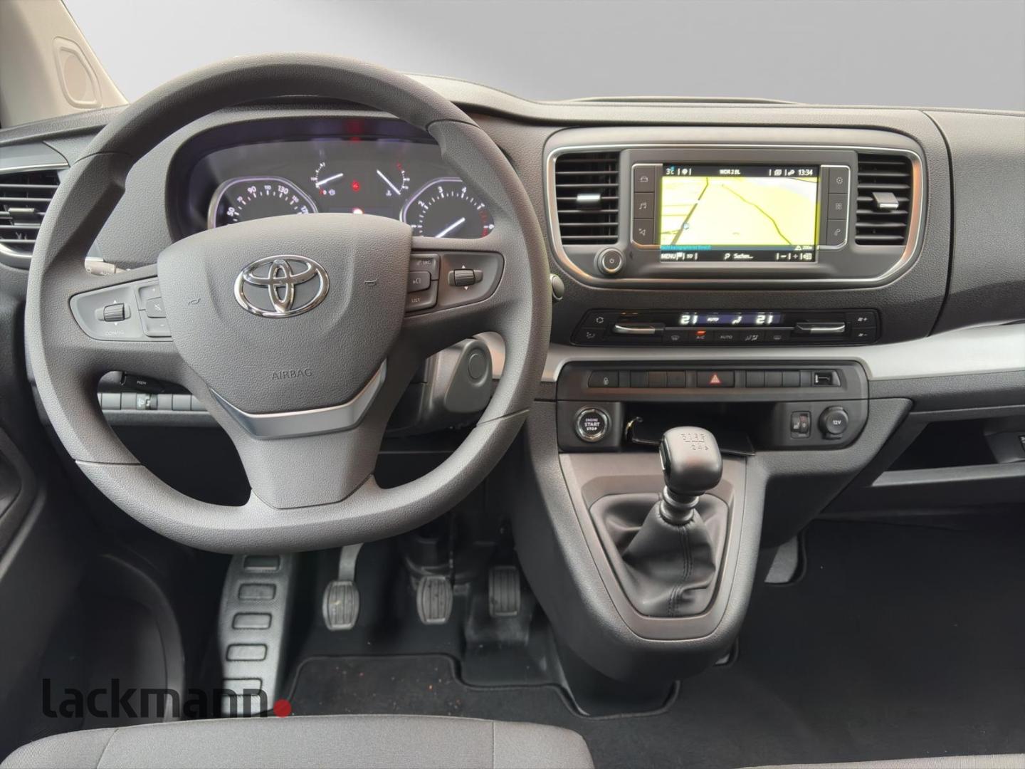 Toyota Proace 2.0 L2 4X4 Shuttle Comfort Verso 9 Sitzer