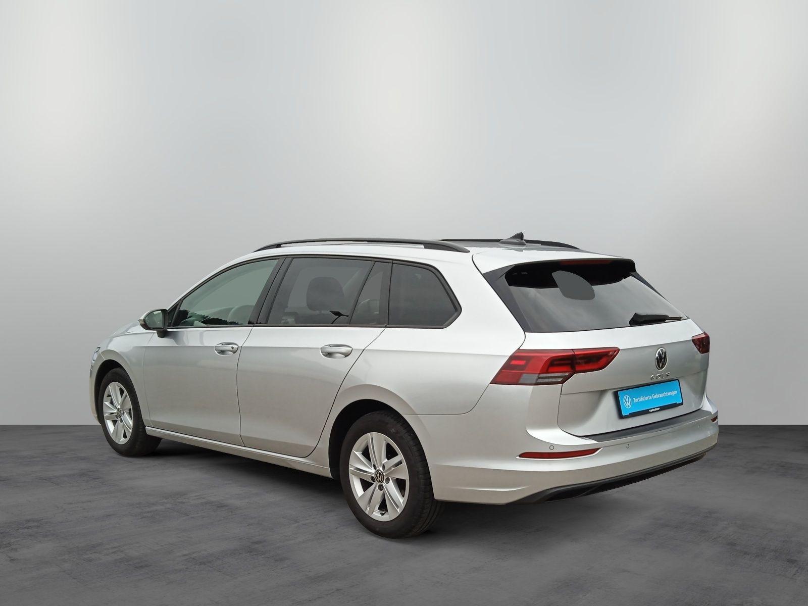 Volkswagen Golf Variant Life 2.0 TDI DSG / Navi, LED, ACC