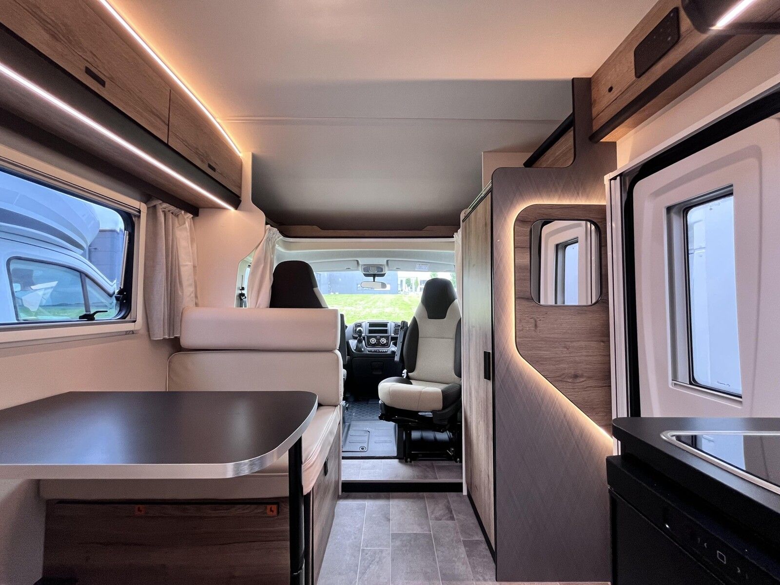 Fahrzeugabbildung XGO Dynamic 22P