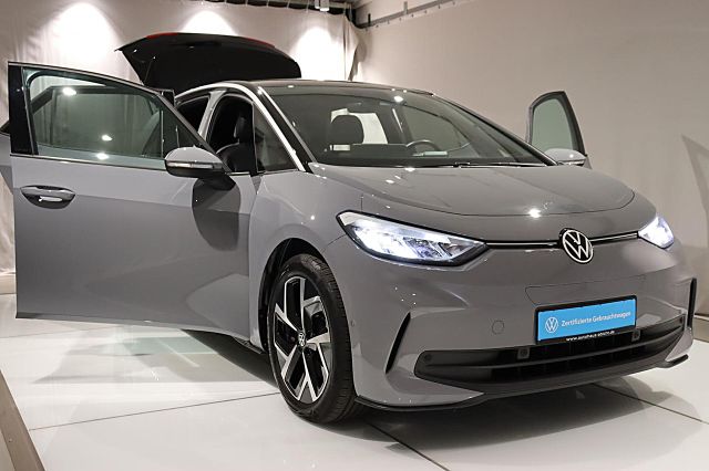 ID.3 Pro TravelAssist ACC Winterräder Kamera erg