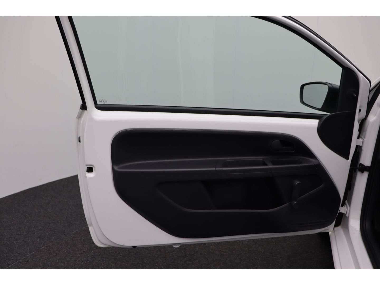 Fahrzeugabbildung Volkswagen up! 1.0 take Klima Cool & Sound Paket