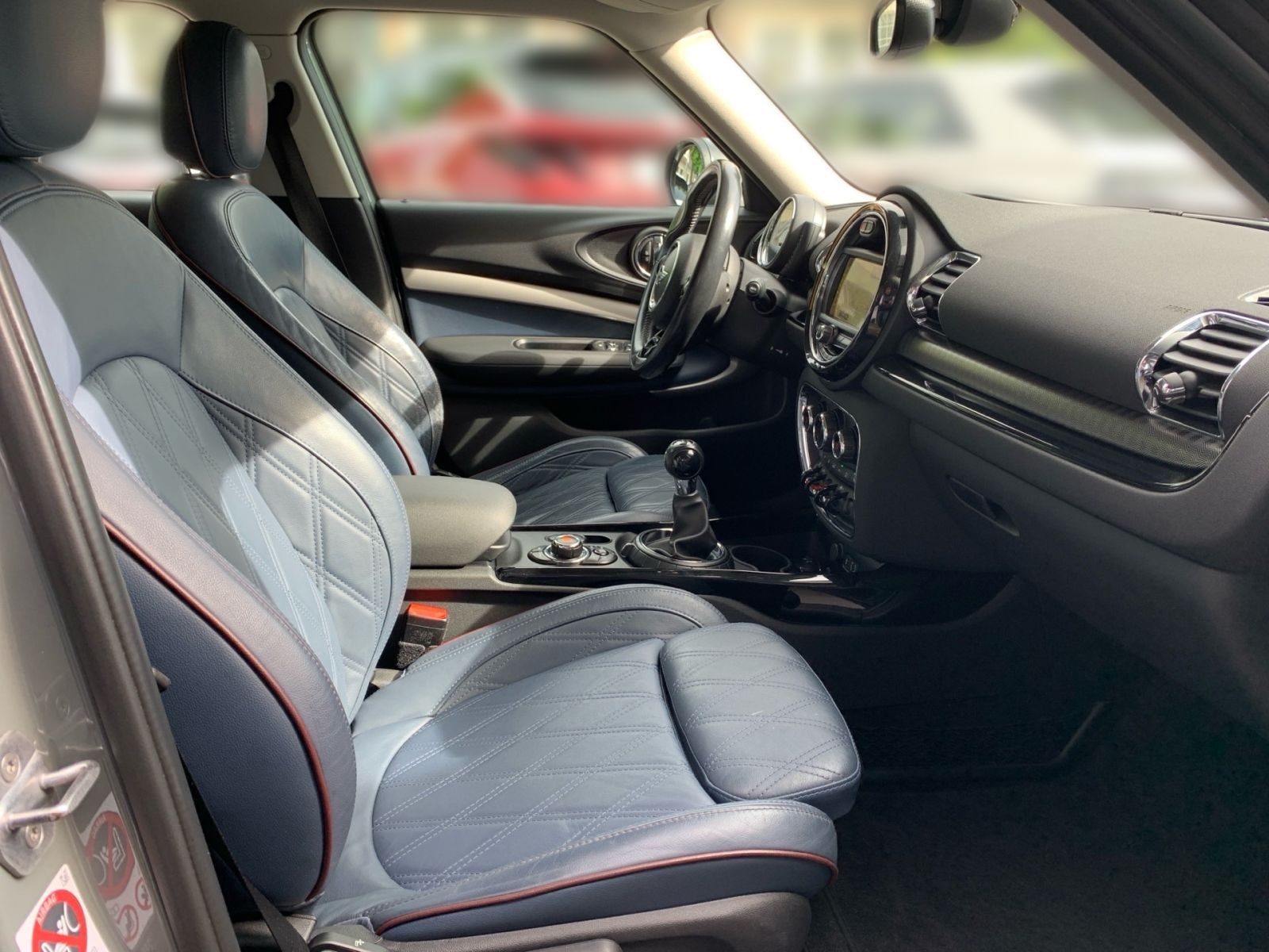 Fahrzeugabbildung MINI Clubman Cooper 1.5 Navi Leder LED PDC
