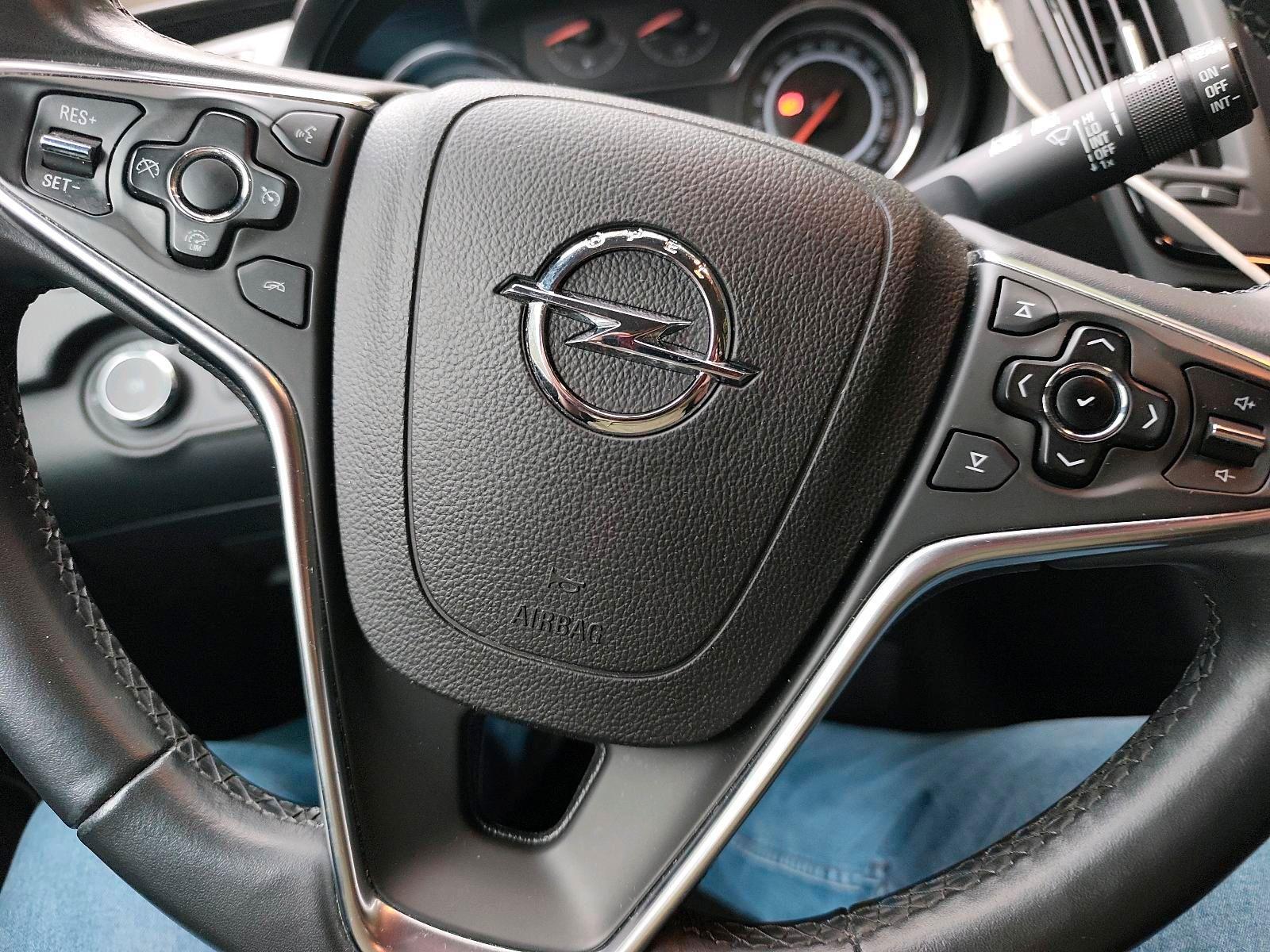Opel Insignia 2014 — photo 13