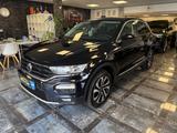 Volkswagen T-Roc Active*Navi*Touch*Klimaauto*Aluräder*SHZ* - Volkswagen T-Roc: Active