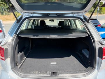 Volkswagen Passat Variant - 7