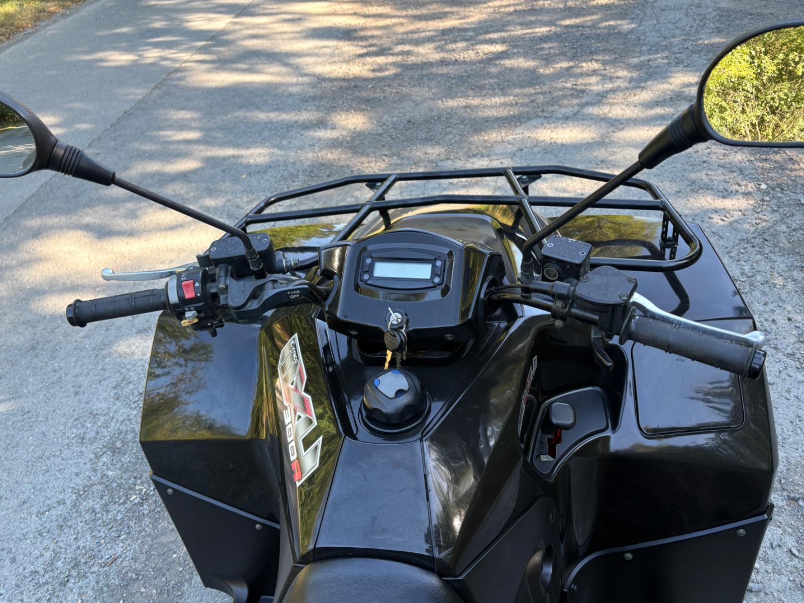 Kymco  2011 — photo 9