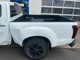 Isuzu D-Max BIG-MAX L1 Double Cab Custom AT - Isuzu Reisebus