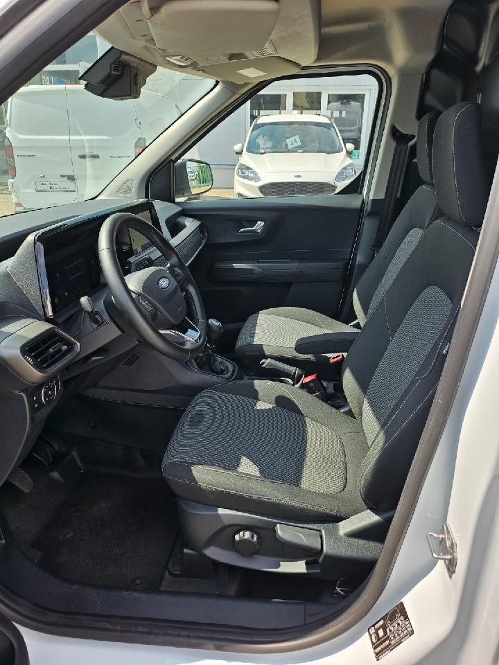 Fahrzeugabbildung Ford Transit Courier Trend
