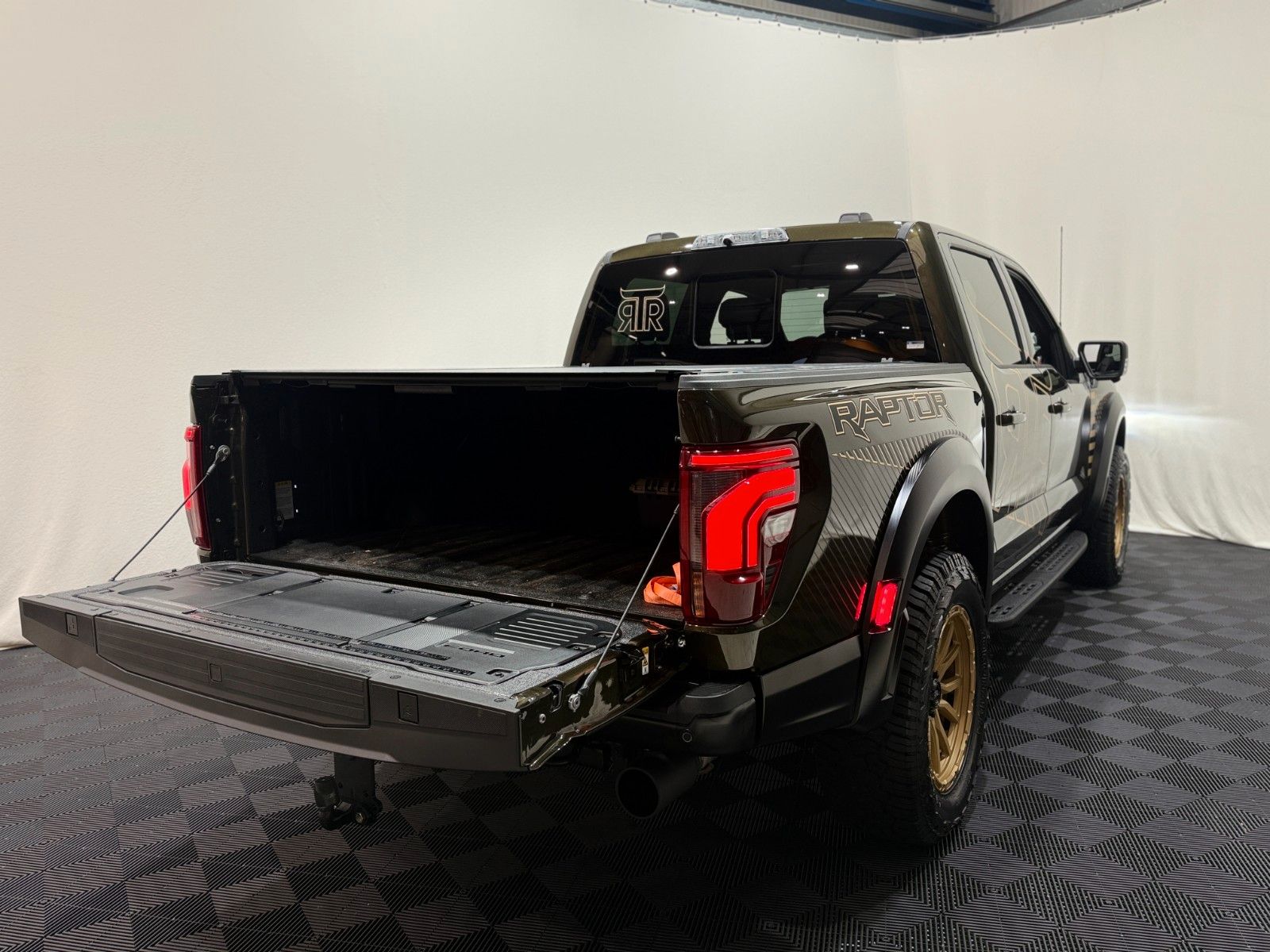 Fahrzeugabbildung Ford F-150 RAPTOR  EcoBoost®  3.5L V6 *MY26*