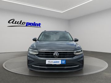Volkswagen Tiguan - 2