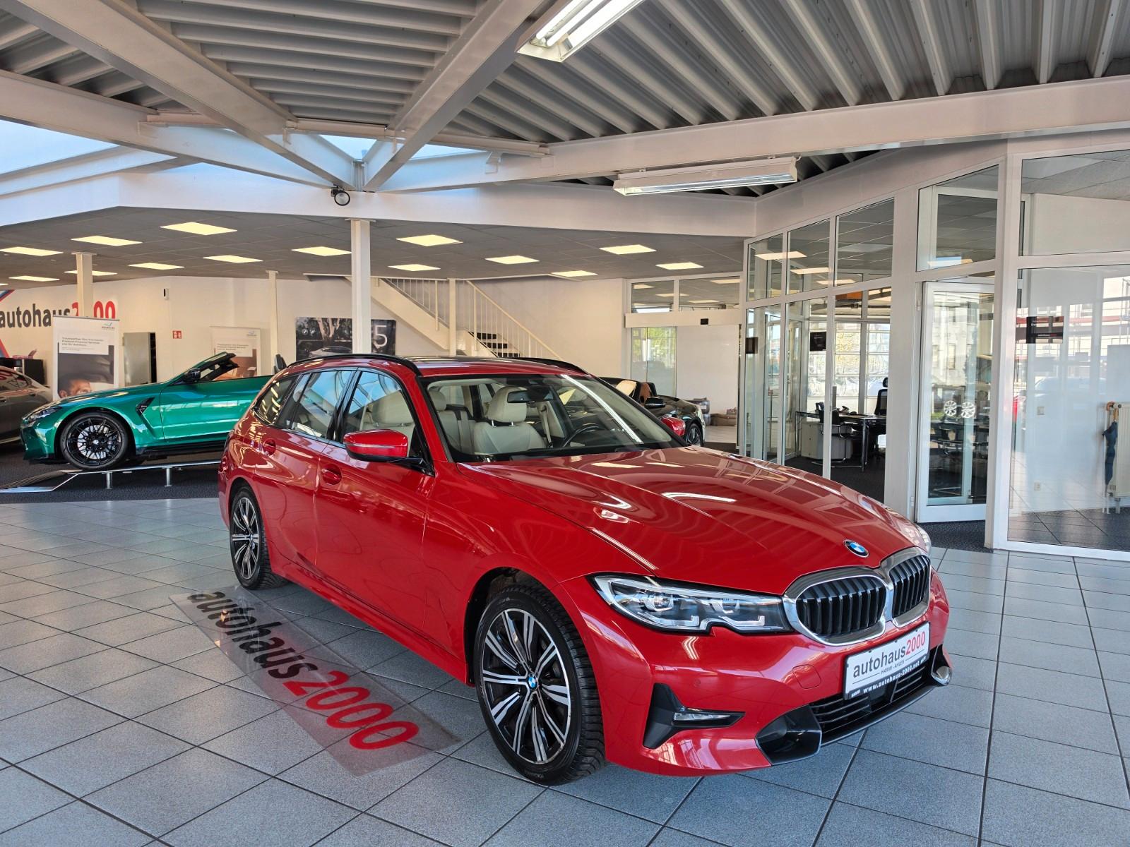 BMW 320i Touring Sport CAM/AHK/PANO/HUD