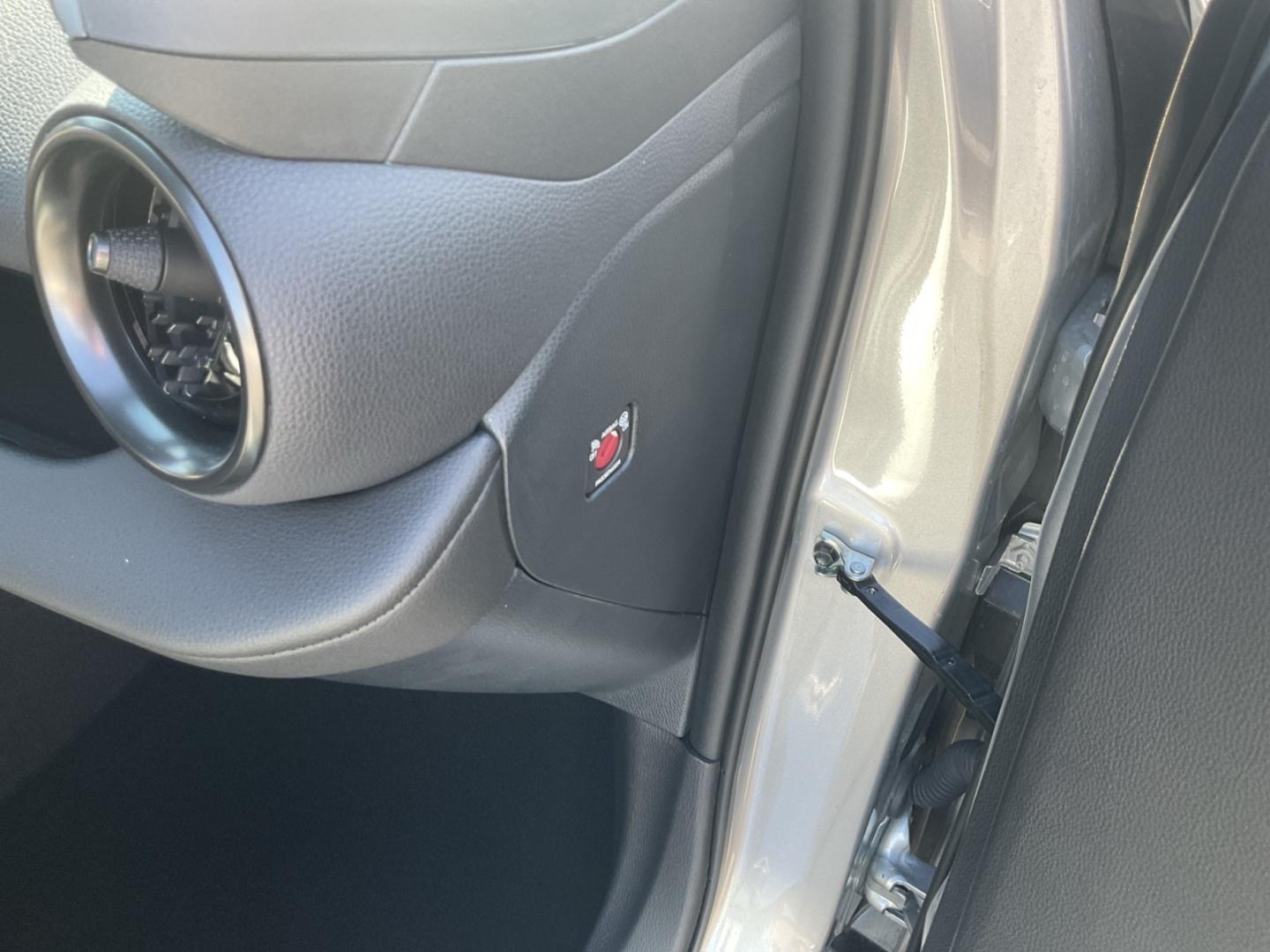 Toyota C-HR Plug-In 2,0 l, 223 PS CVT.4x2 Plugin SUV TE