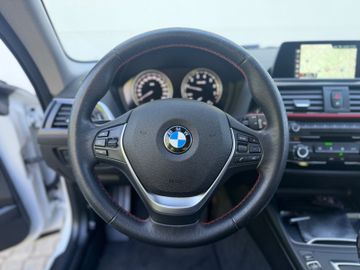 BMW 118 - 11