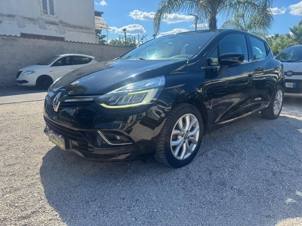 Image of Renault Clio