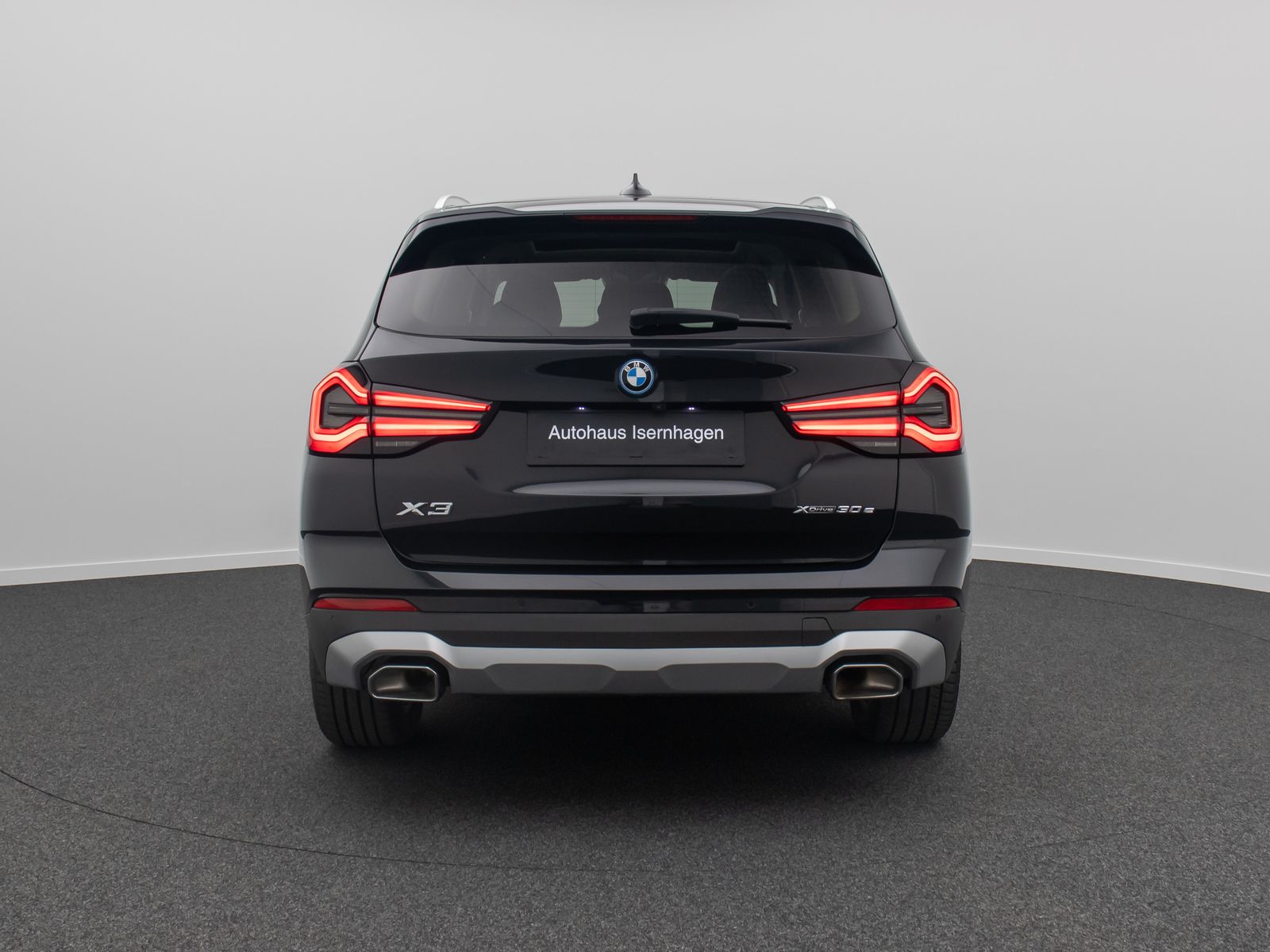 Fahrzeugabbildung BMW X3 xD30e DAB Kamera Panorama 19Zoll Leder Sport