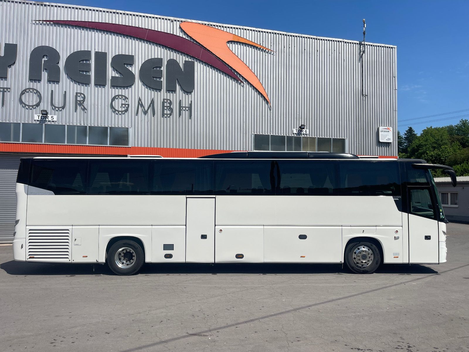 VDL  2018 - Image 2 of 41