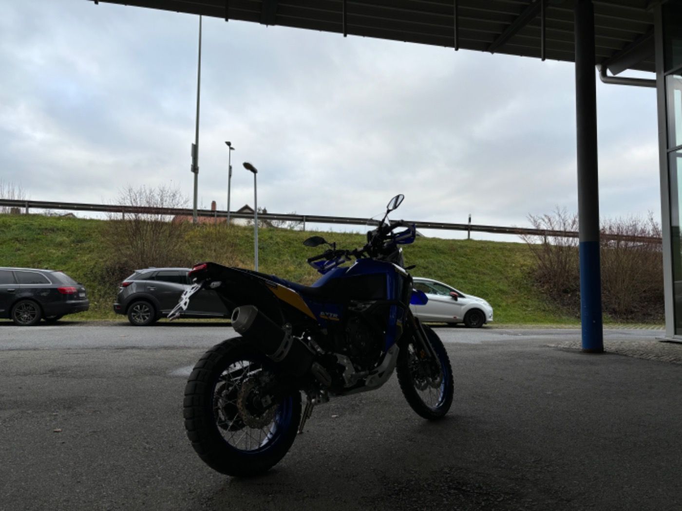 Fahrzeugabbildung Yamaha XTZ 700 Tenere World Raid Kurzes Heck