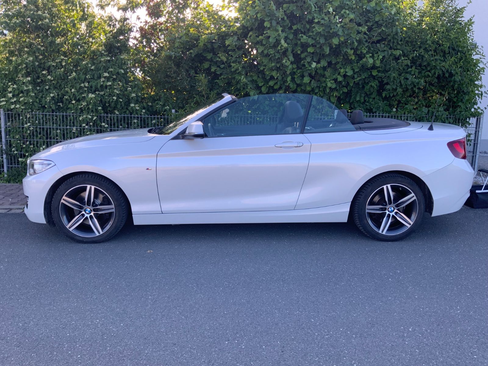 BMW 220d Cabrio Sport Line Sport Line