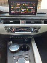 Audi A5 3.0 TDI S tronic quattro Sportback - - mit Diesel-Antrieb: Sportwagen, 3.0