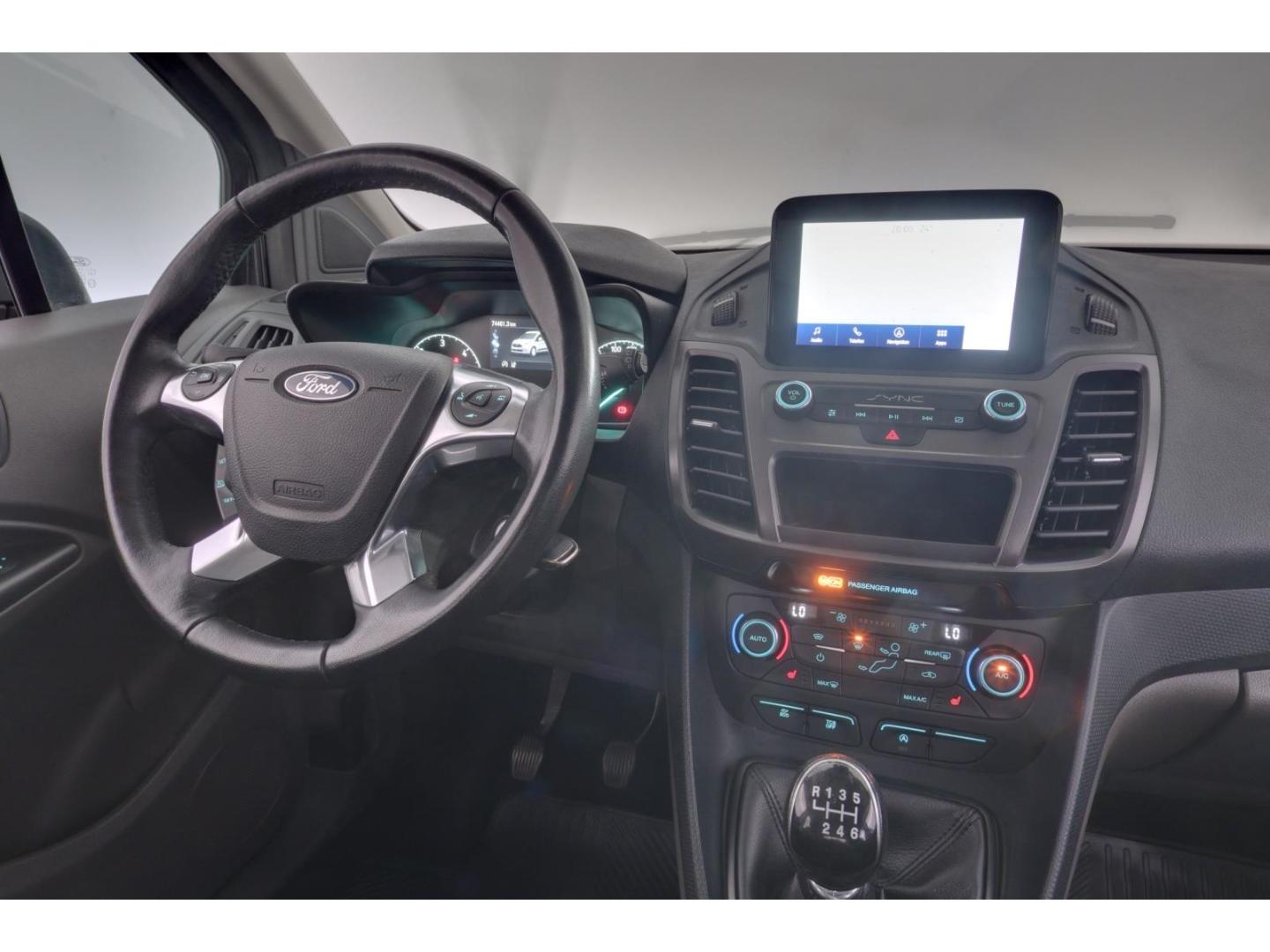 Ford Tourneo Connect 1.5EB Trend+AHK+NAVI+KAMERA+DAB, миниатюра 10