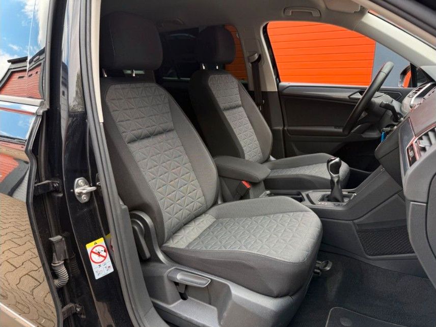 Volkswagen Tiguan 1.5 TSI *Life*LED*NAVI*ACC*LANE ASSIST foto 21